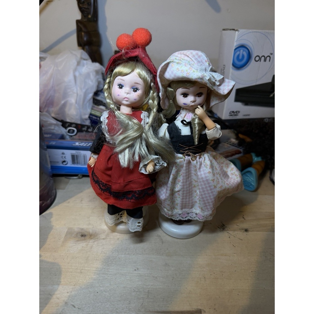 Set of 2‎ Vintage Folk Dolls – Blonde Braids & Traditional Outfits – 8" Tall